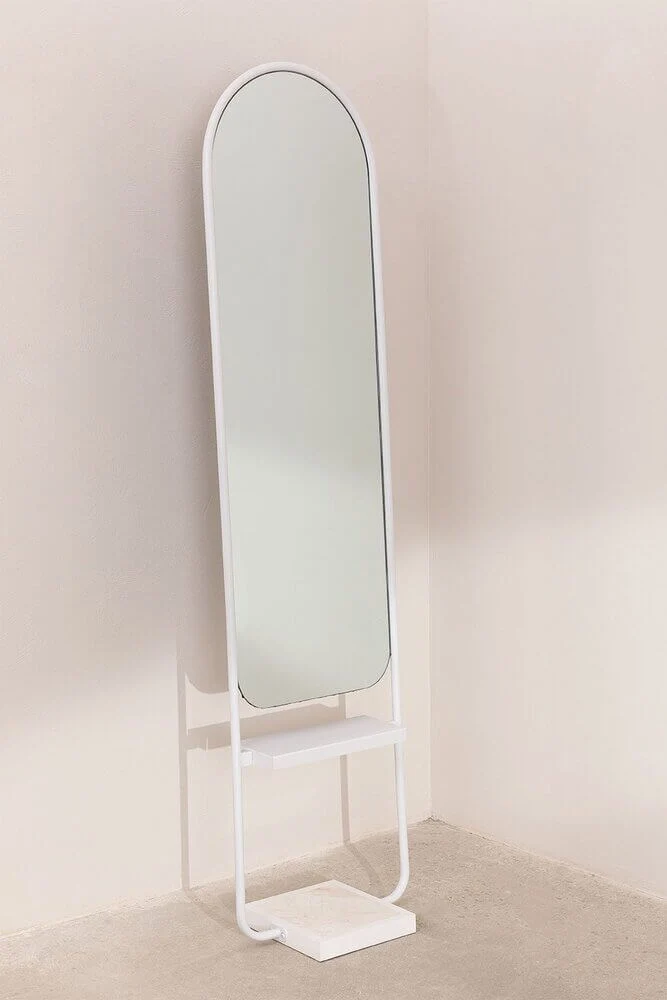 Miroir Scandinave - Isortoq