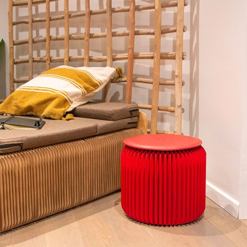 Tabouret pliable, Léon