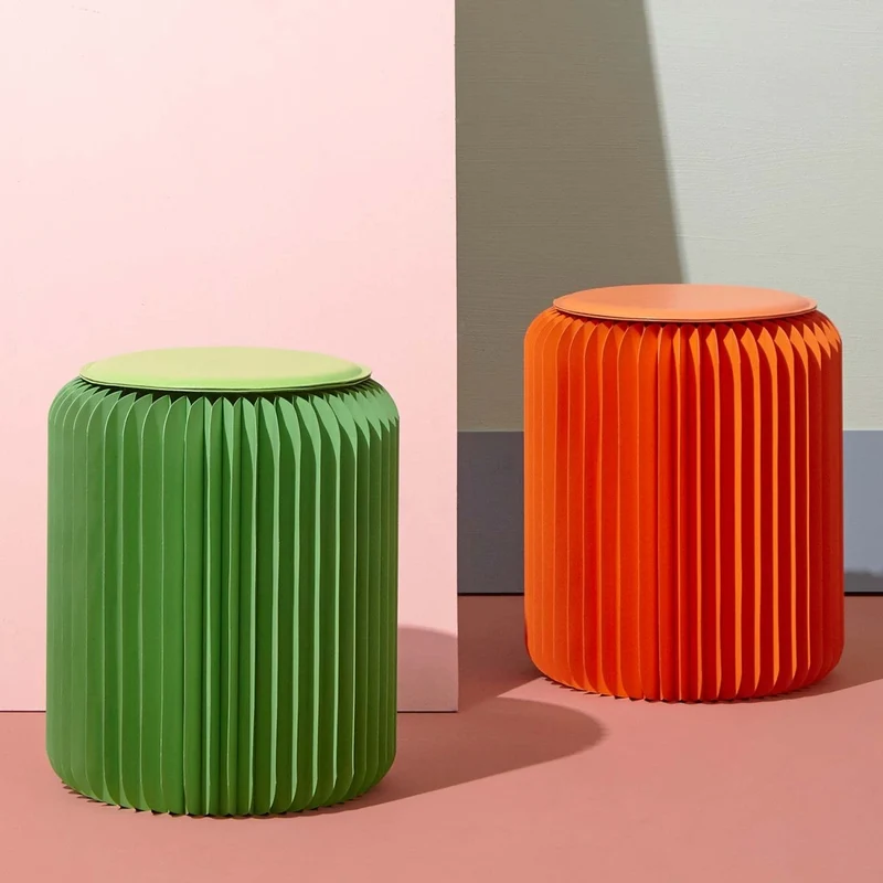 Tabouret pliable, Léon