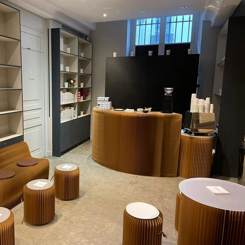 Martin - Banque d'accueil