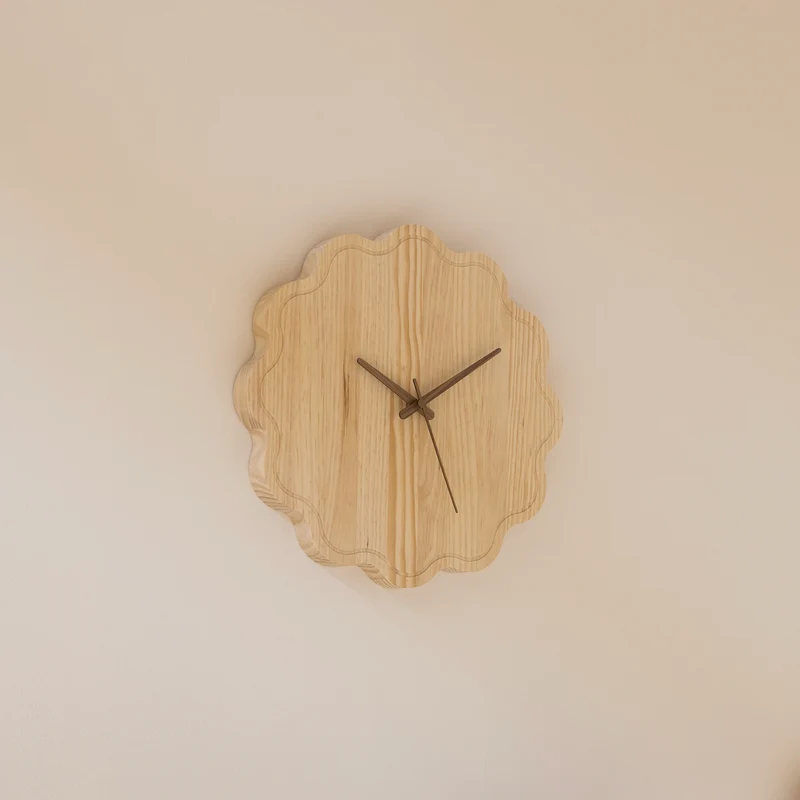 Avui wall clock 35 cm