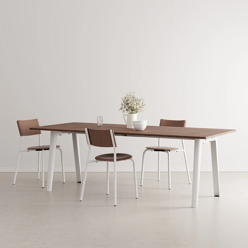 Table à manger NEW MODERN - noyer éco-certifié