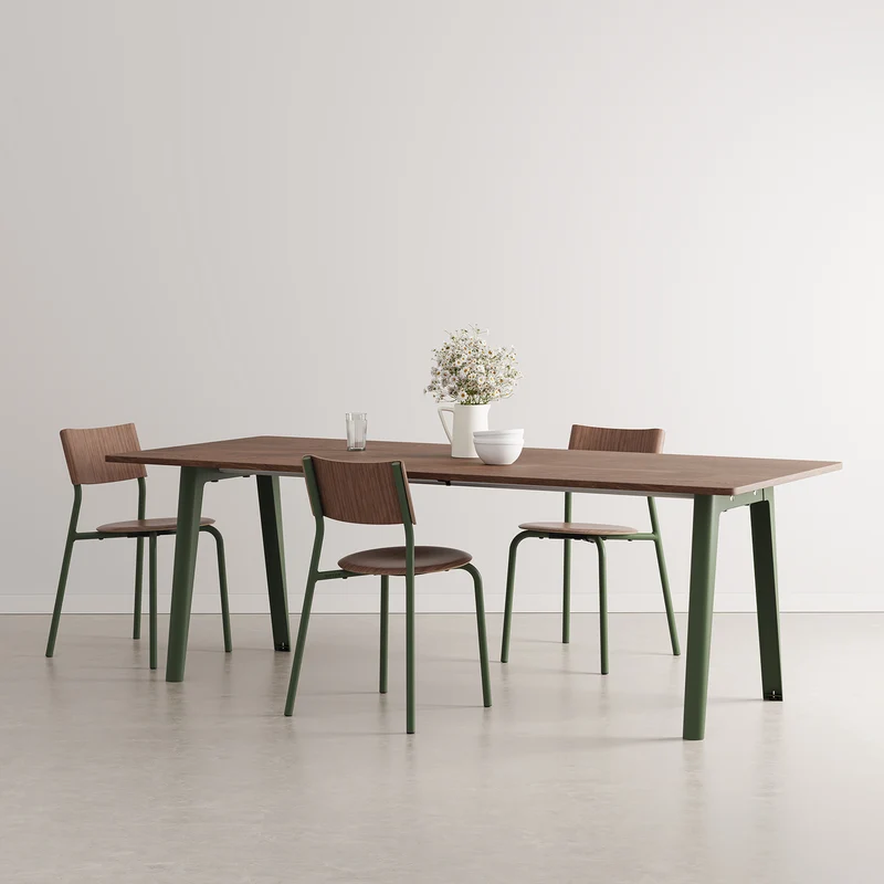Table à manger NEW MODERN - noyer éco-certifié