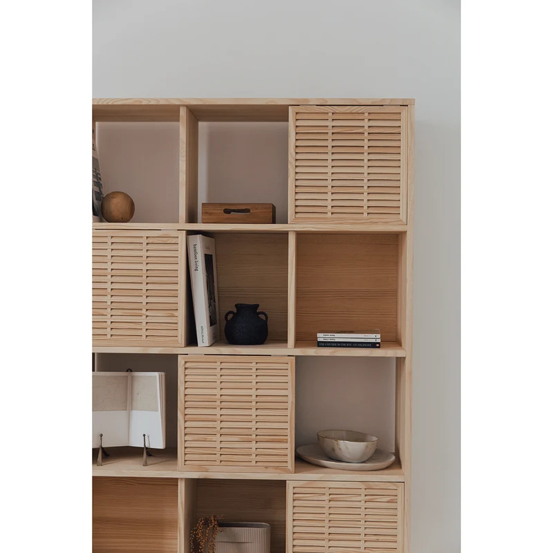 Bookcase Estreta in pine with 5 doors 98 cm