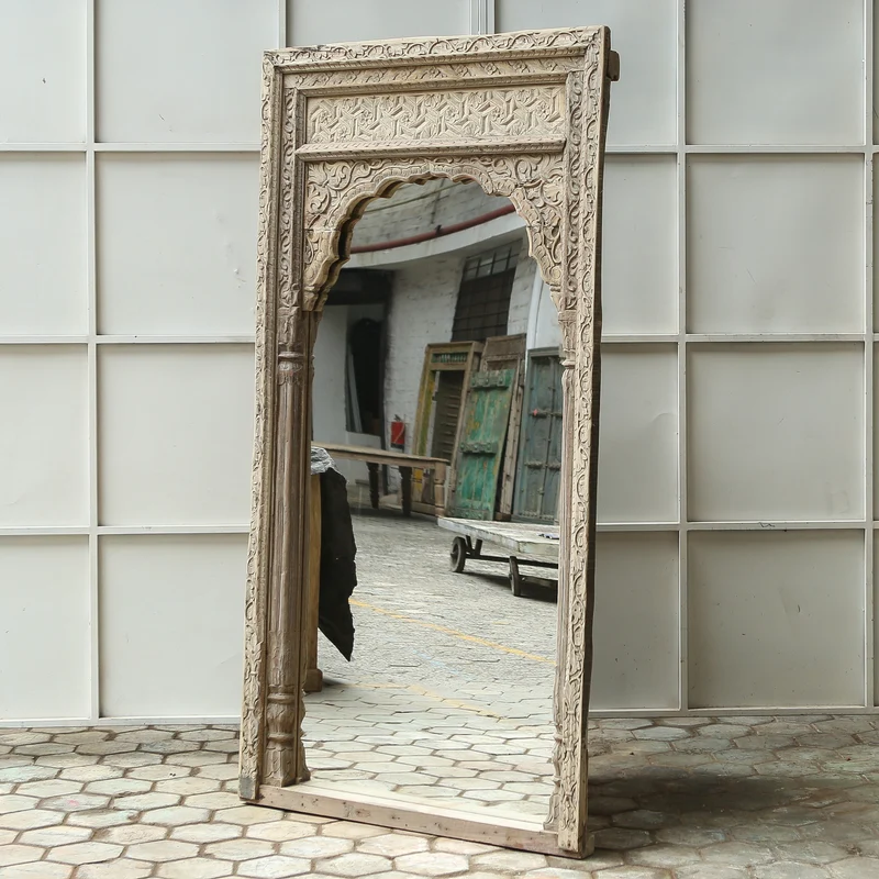 Miroir arche sculpté ancien — bois massif patiné 86×4×45"