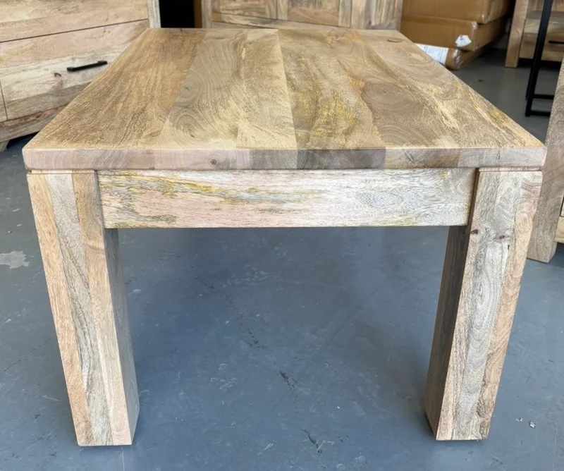 Table de salon en Manguier 18x36x24''