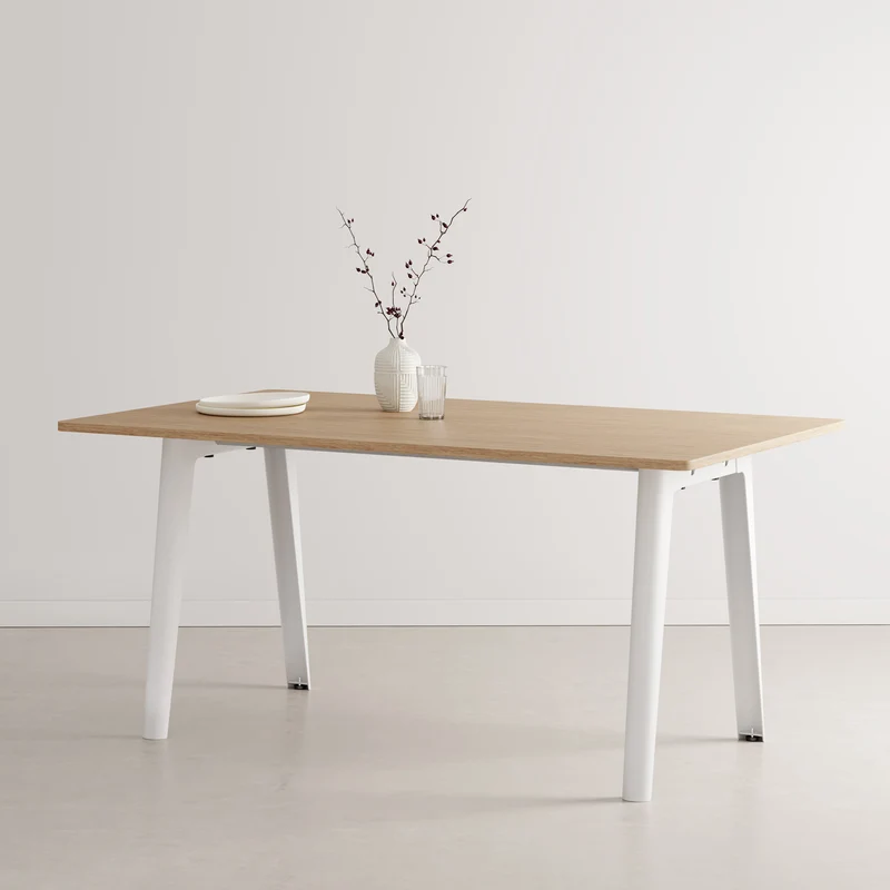 Table à manger NEW MODERN - bois éco-certifié