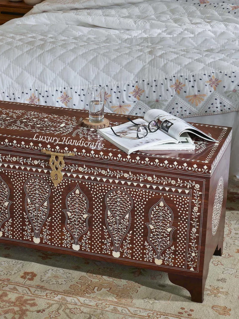 Toshi Teakwood Bone Inlaid Trunk