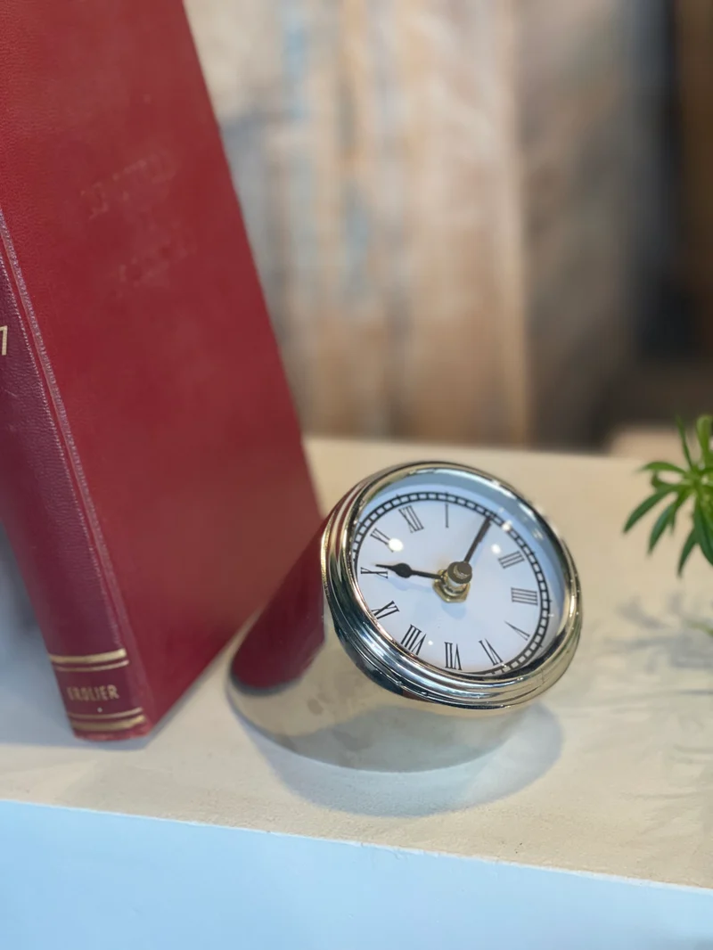 Horloge à poser Vintage en aluminium