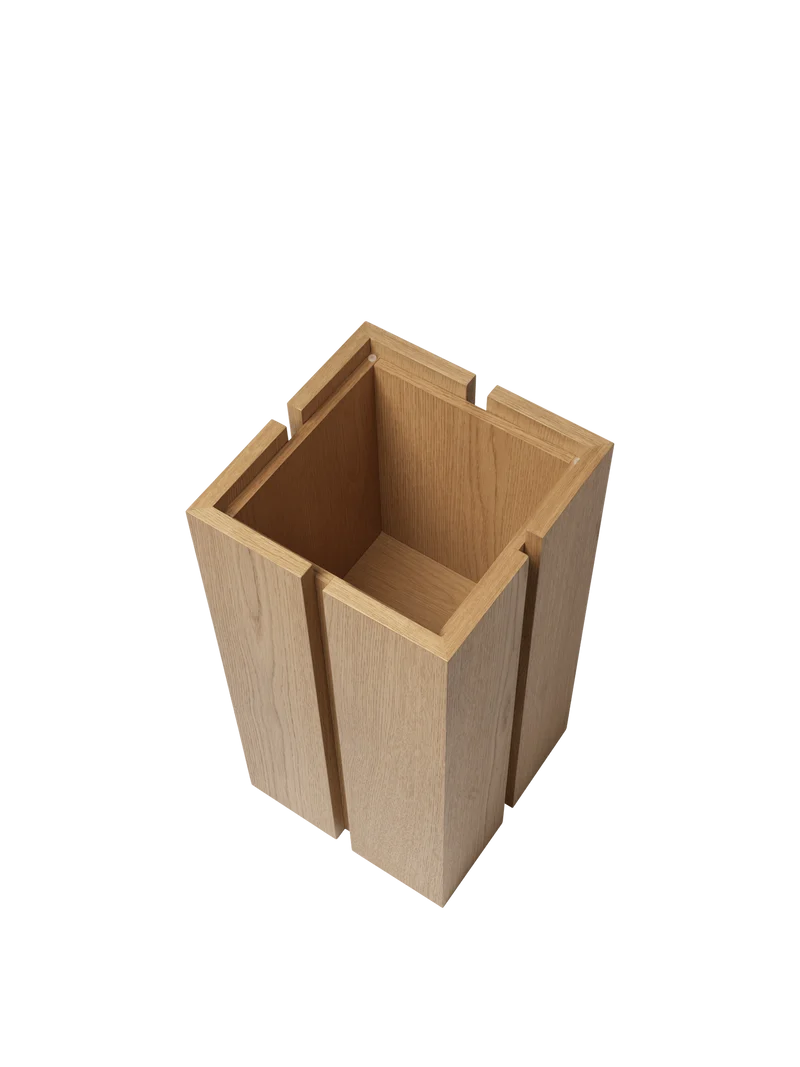 Parcel Pedestal