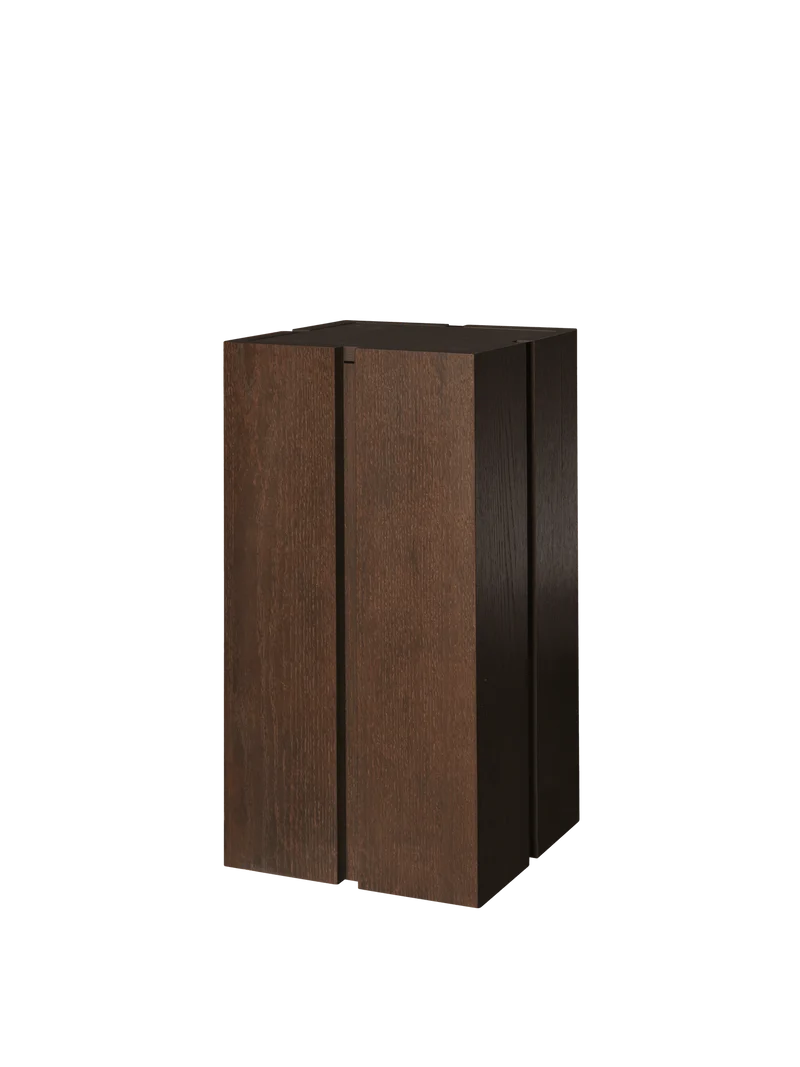 Parcel Pedestal