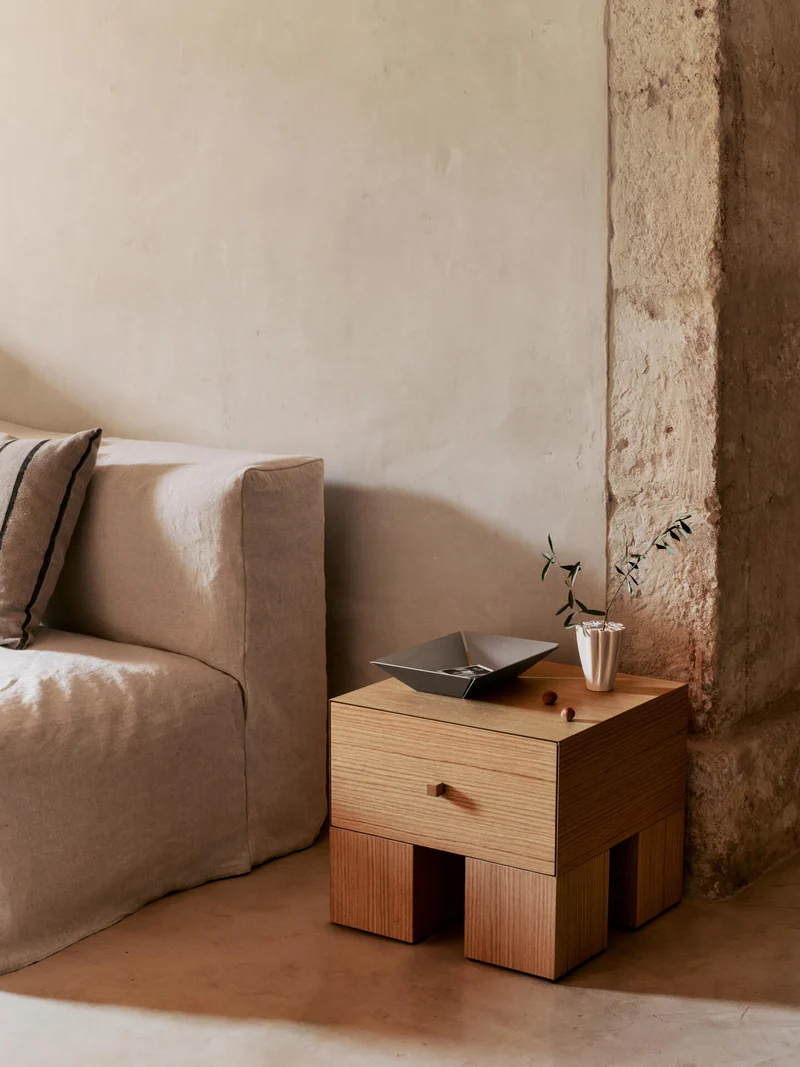 Kuben Bedside Table - 1x1