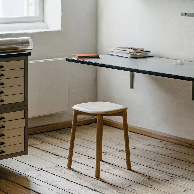 Soft Edge Chair Soft Edge 72 — Soft Edge72 Hunter Lacquered oak 4-Leg