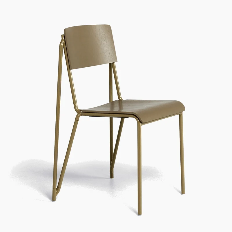 Petit Standard — Clay Steel 4-Leg