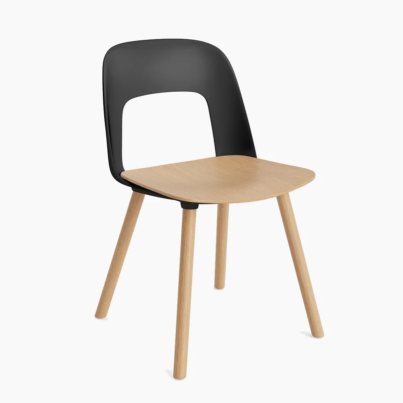 Layout Chair 122 — Lacquered oak 4-Leg