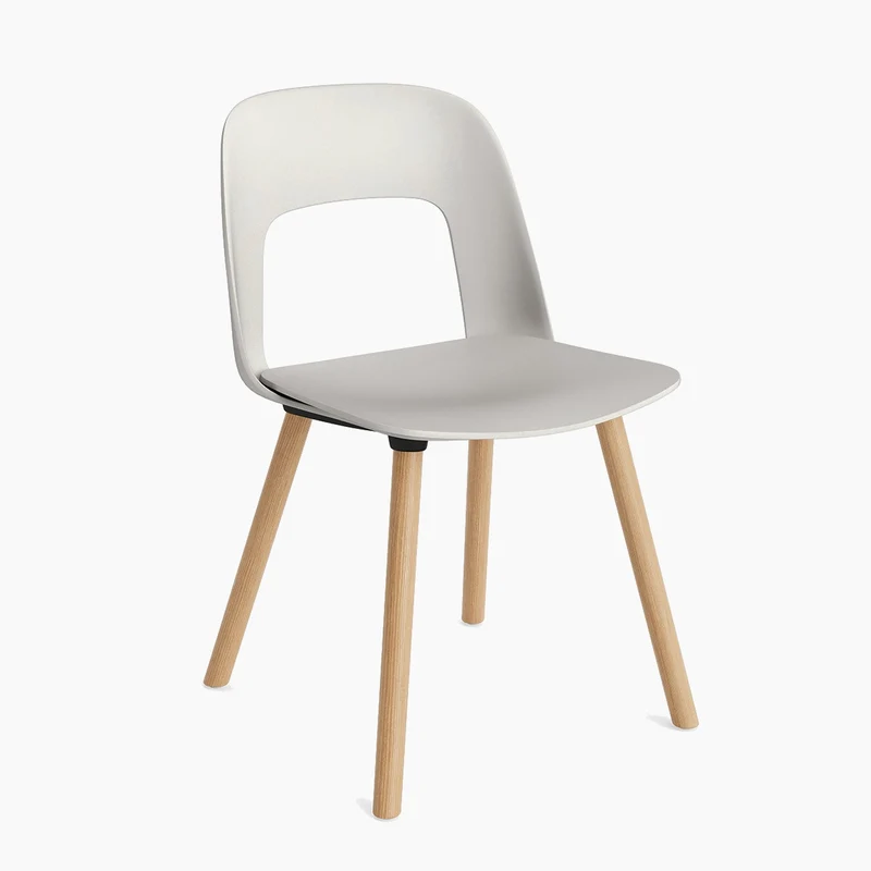 Layout Chair 121 — Lacquered oak 4-Leg