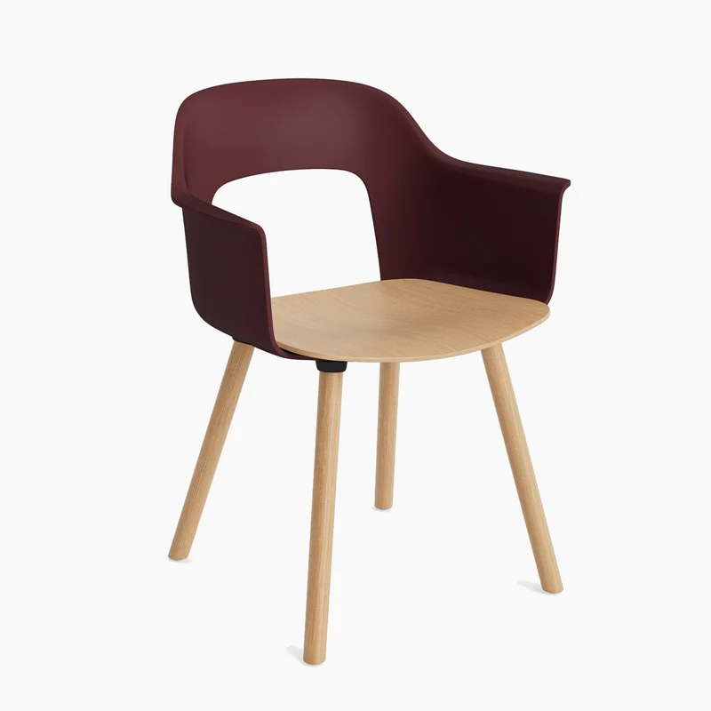 Layout Armchair 222 — Lacquered oak 4-Leg