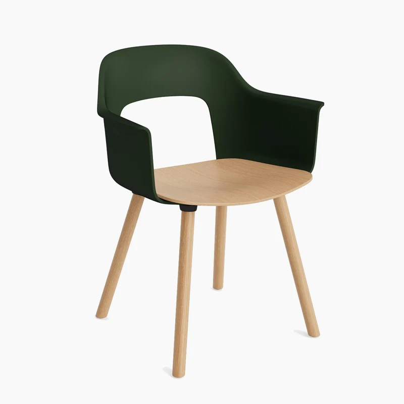 Layout Armchair 222 — Lacquered oak 4-Leg