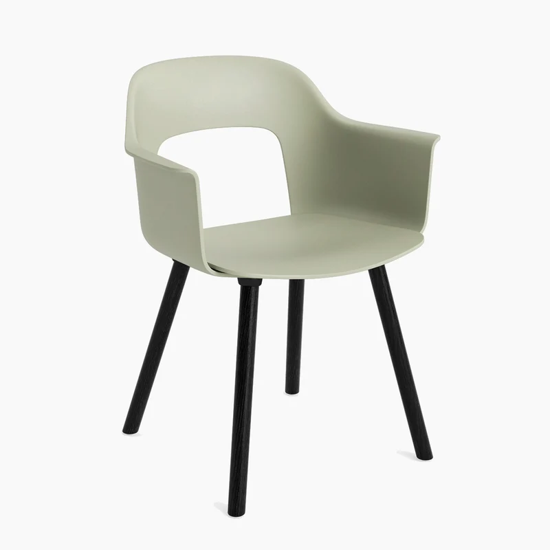 Layout Armchair 221 — Black Lacquered oak 4-Leg