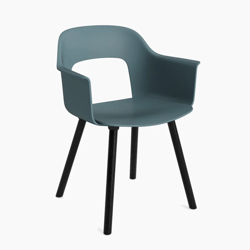 Layout Armchair 221 — Black Lacquered oak 4-Leg