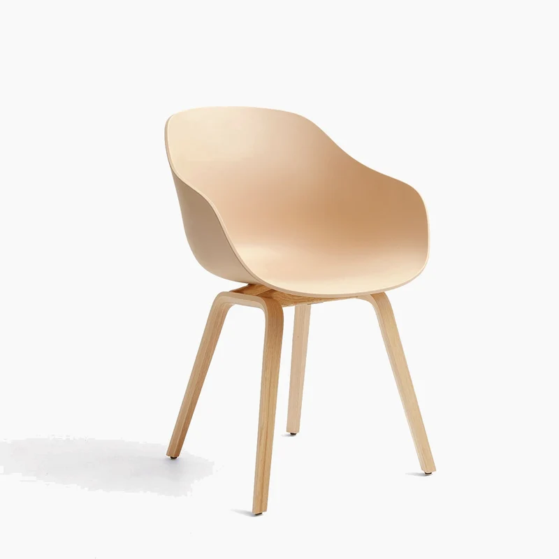 About A Chair AAC 222 — Lacquered Oak