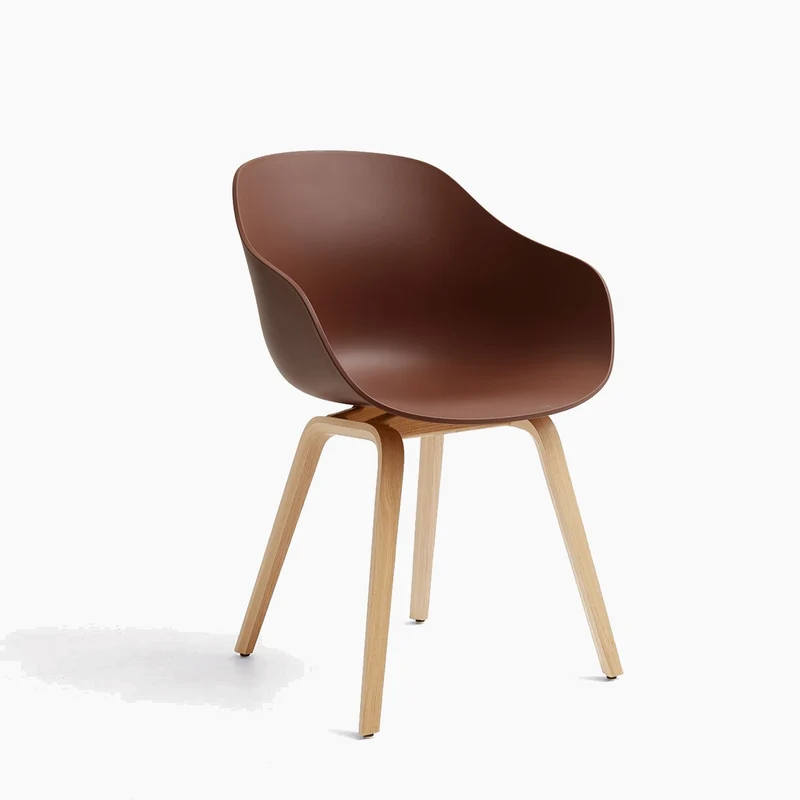 About A Chair AAC 222 — Lacquered Oak