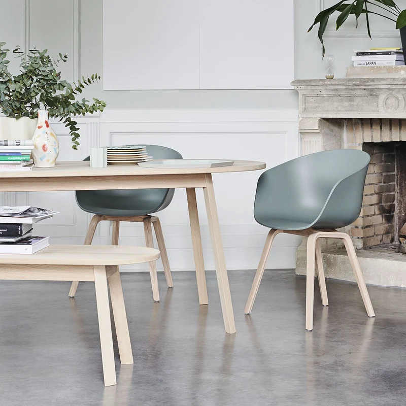 About A Chair AAC 22 — Lacquered oak 4-Leg