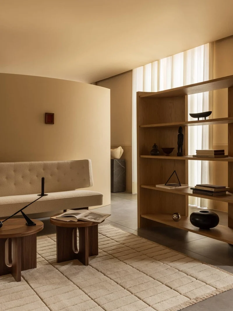 Crescent Shelving