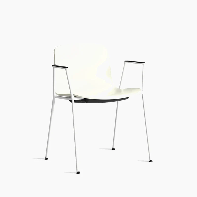 About A Chair AAC 18 — White Steel 4-Leg