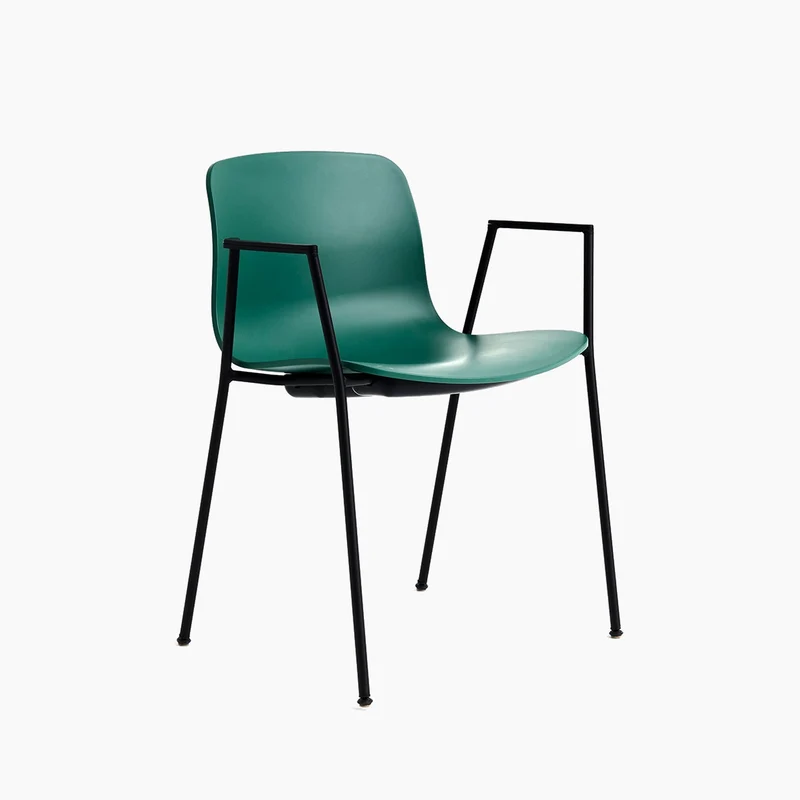About A Chair AAC 18 — Chrome 4-Leg