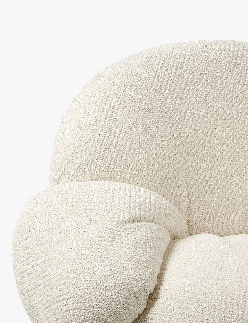 Sillón Pacha Dora Bouclé / Base Giratoria Pearl Gold - Pierre Paulin | Producto de Exposición
