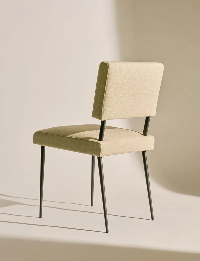 M-Chair