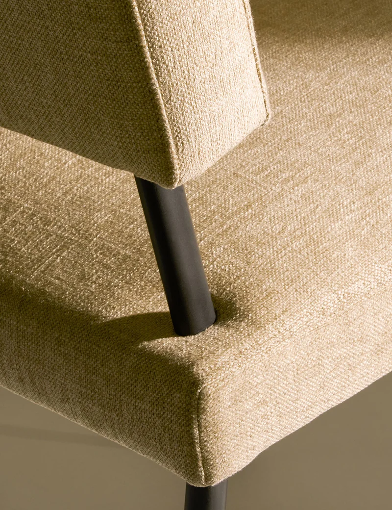 M-Chair
