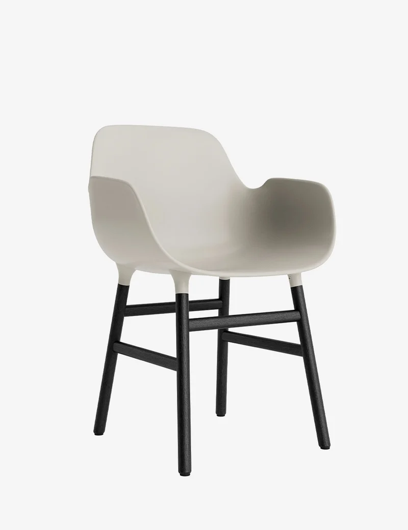 Silla brazos Form madera
