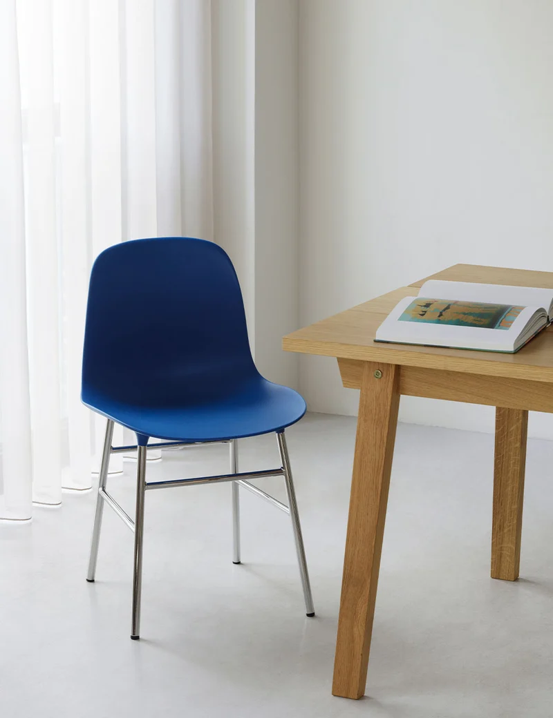 Silla Form metal