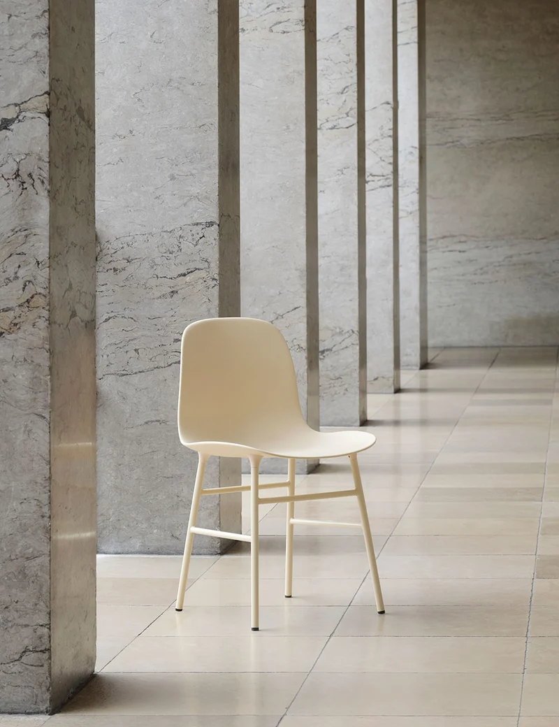 Silla Form metal