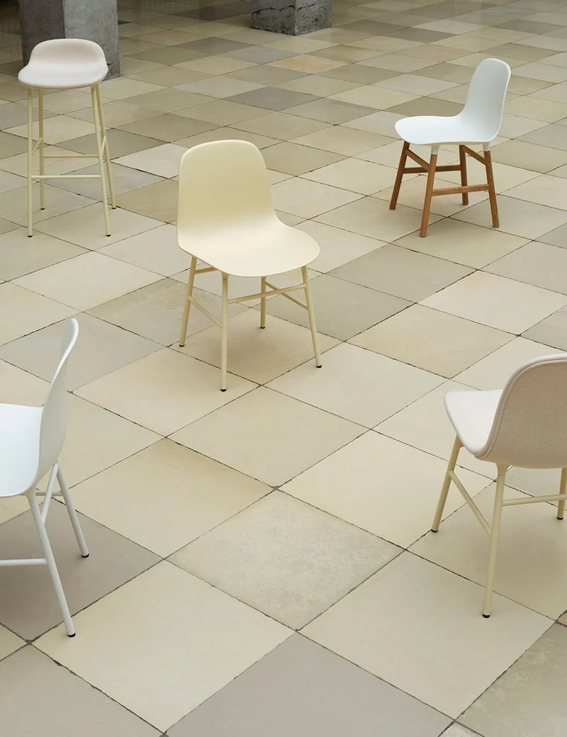 Silla Form metal