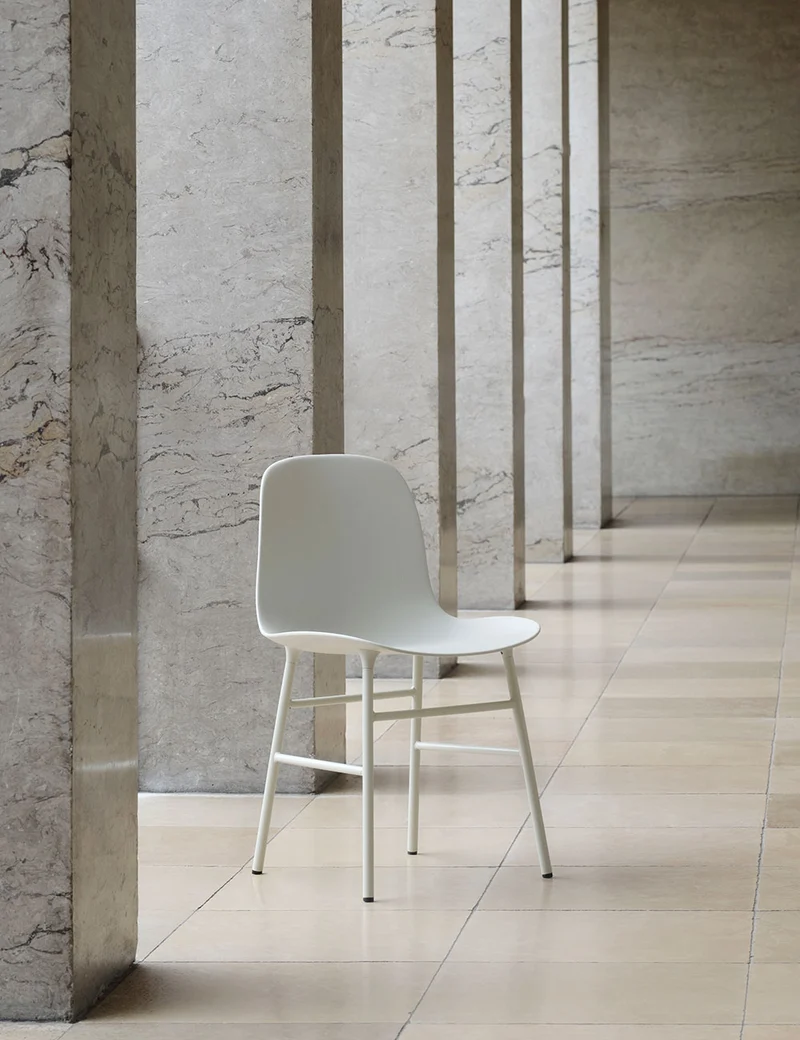 Silla Form metal