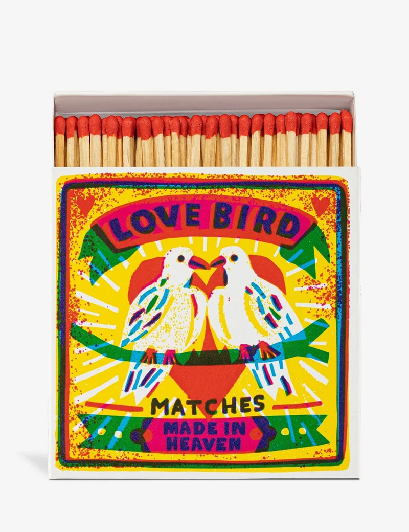 Cerillas Love Birds