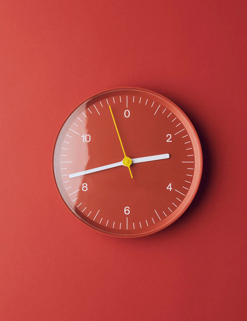 Reloj pared HAY