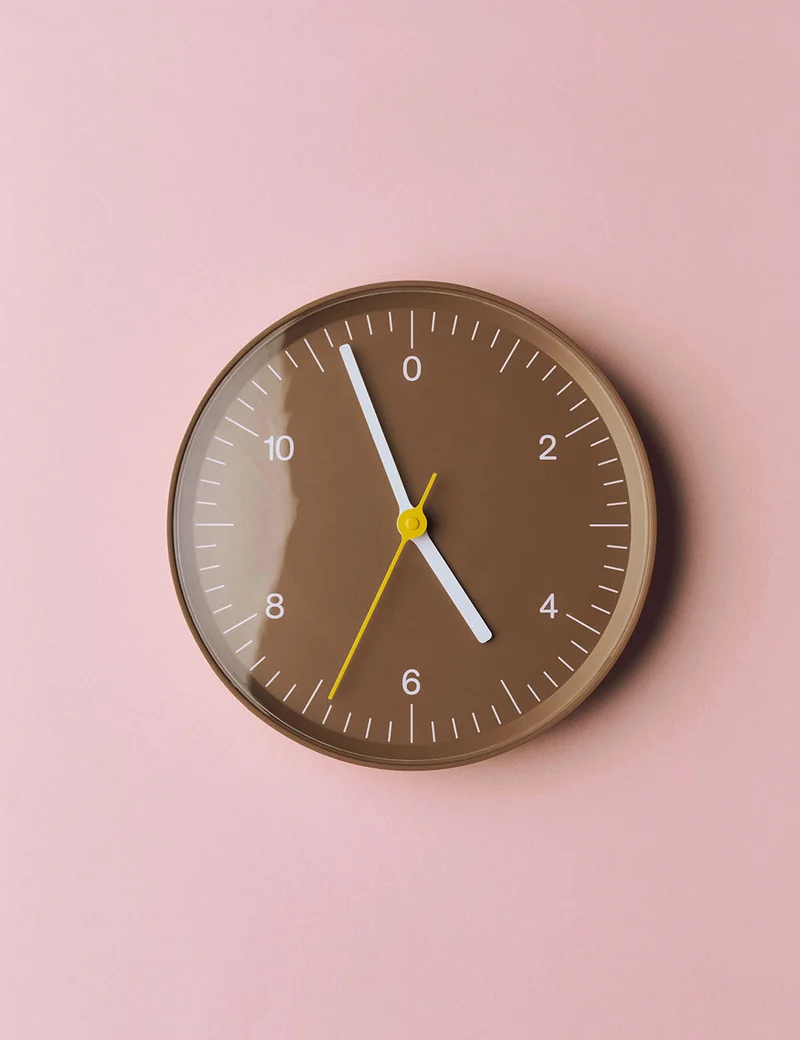 Reloj pared HAY