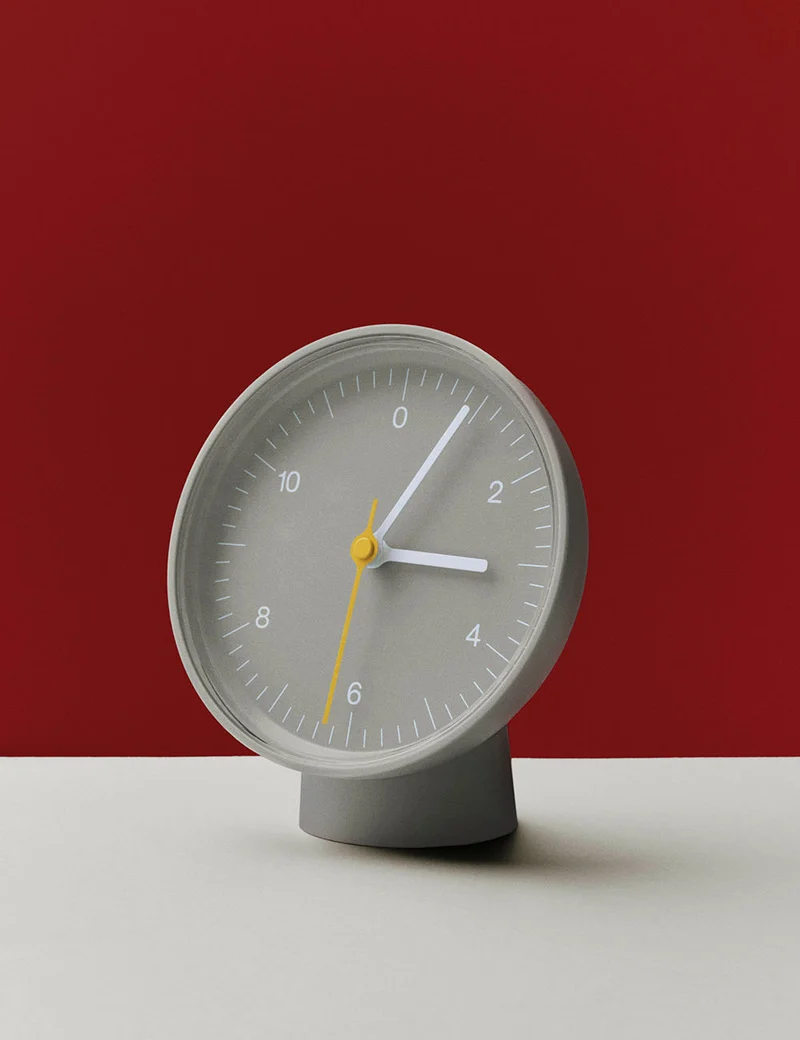 Reloj de mesa HAY