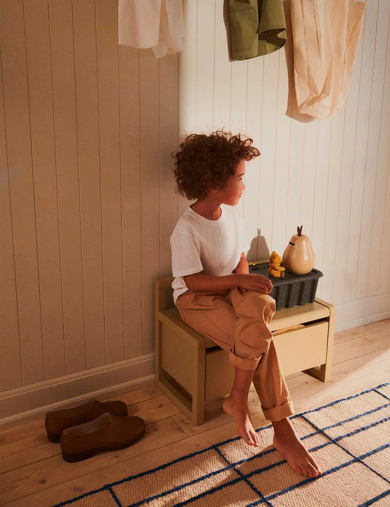 Banco almacenamiento Little Architect