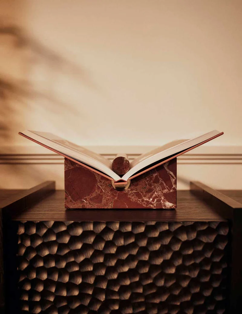 Soporte libros Tvara
