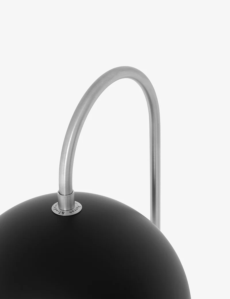 Flowerpot VP12