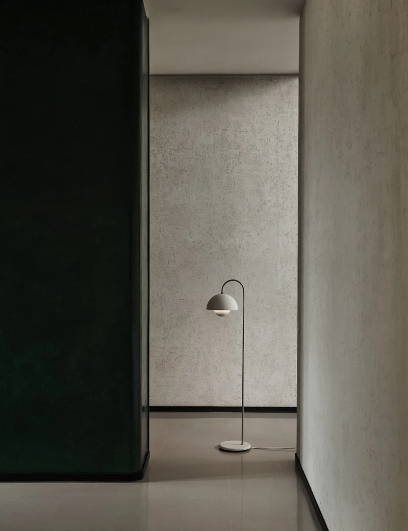 Flowerpot VP12