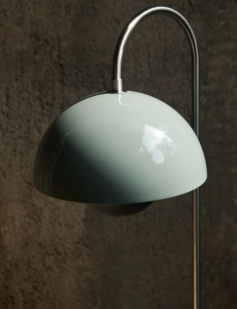 Flowerpot VP12