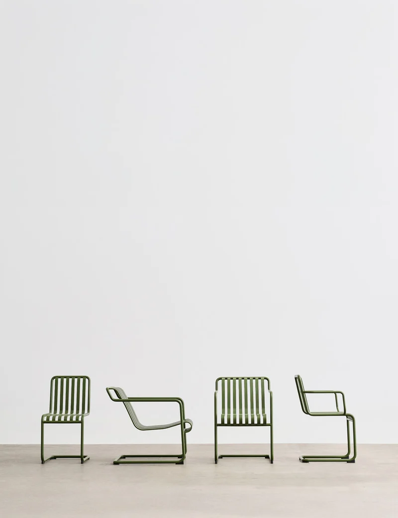 Palissade Cantilever chair