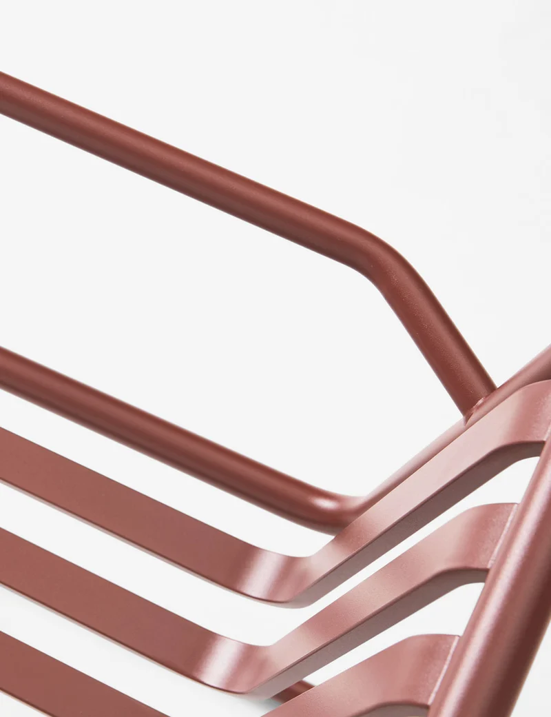 Palissade Cantilever armchair