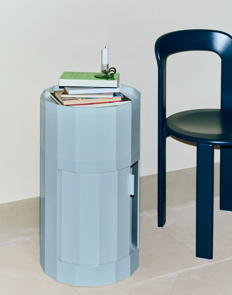 Facet Cabinet 101